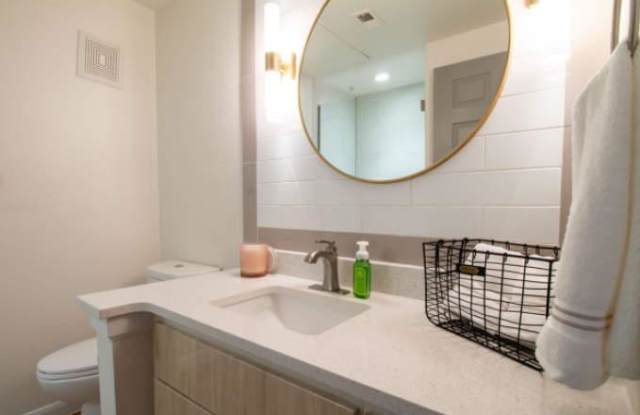 10047 Lake Creek Pkwy Gallery 2