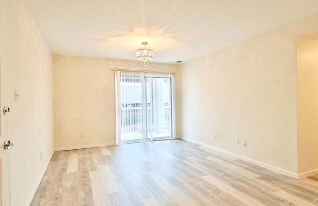 Updated 2 Bed 2 Bath with Community Pool Gallery 3