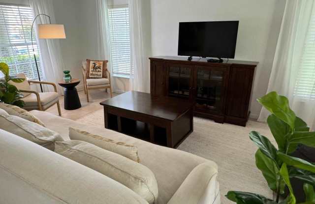 13519 Fountain View Boulevard photos photos 13519 Fountain View Boulevard photos photos