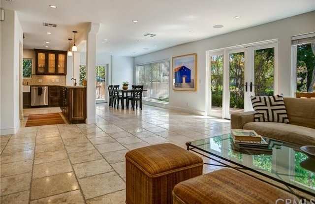 511 Avenida Campana - 511 Avenida Campana, Newport Beach, CA 92660