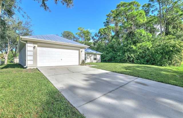 573 Belfast Terrace - 573 Belfast Terrace, Sebastian, FL 32958