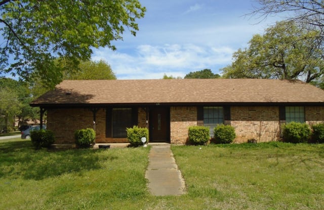 6311 Saddle Ridge Rd. - 6311 Saddle Ridge Road, Arlington, TX 76016