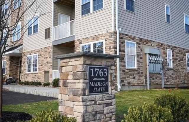1763 Madison Avenue unit: 201 photos photos