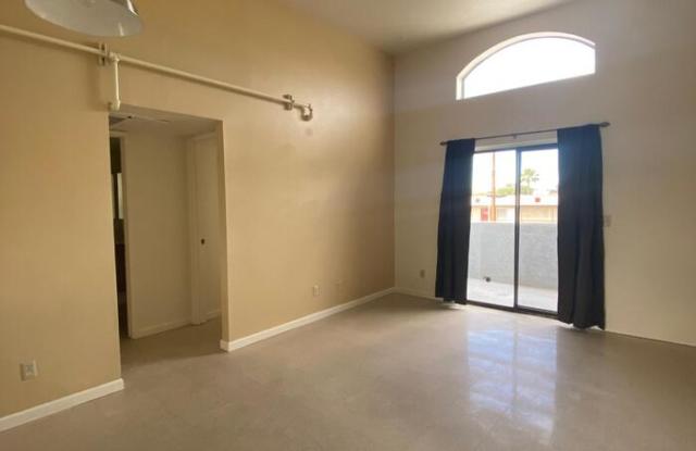 1701 North Park Avenue Gallery 2