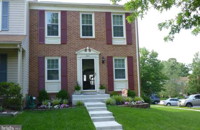 3841 OGILVIE COURT - 3841 Ogilvie Court, Lake Ridge, VA 22192