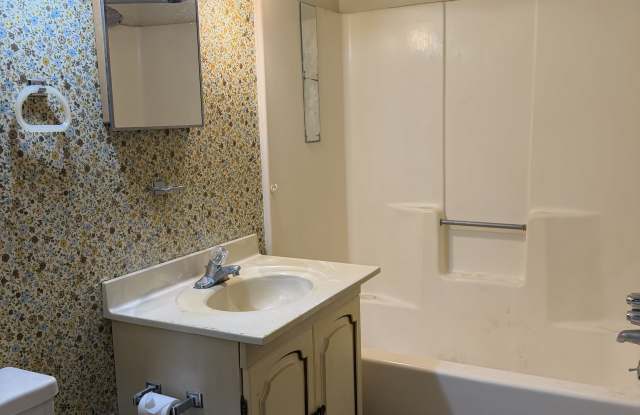 22062 Sunset Drive - 3 Gallery 4