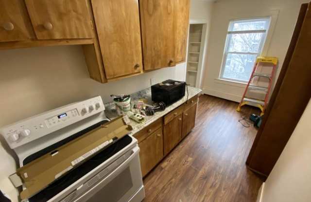 27 Howe St. photos photos