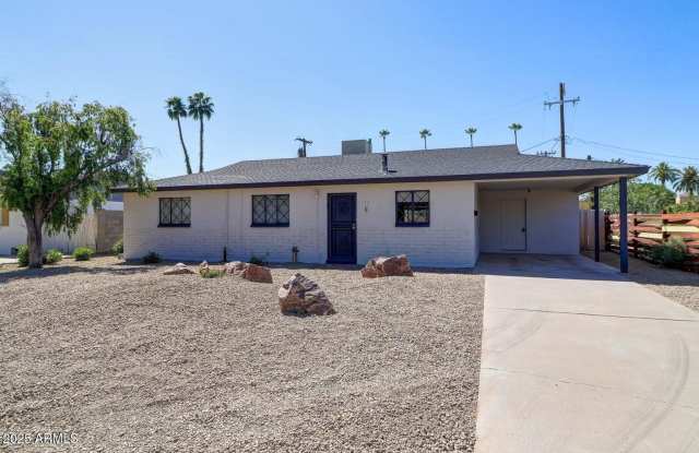 3532 N CARHILL Avenue Gallery 3