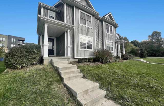 919 Blue Crane Run Gallery 1