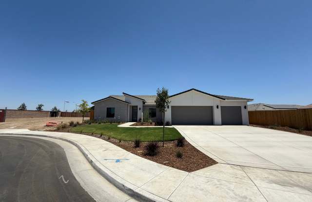 510 Cobain Court - Gorgeous Brand New Balfanz Home - 4 bedroom 2.5 bath - SOLAR photos photos