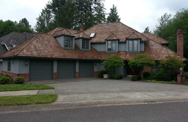 Beautiful Home in Bellevue Lakemont Area - 17109 Southeast 47th Place, Bellevue, WA 98006