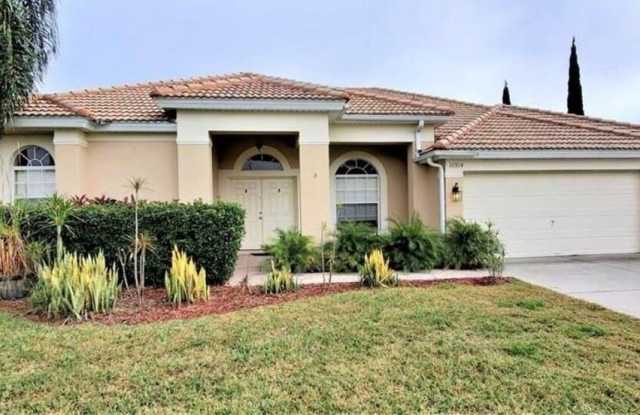 10914 Ledgement Lane Gallery 1
