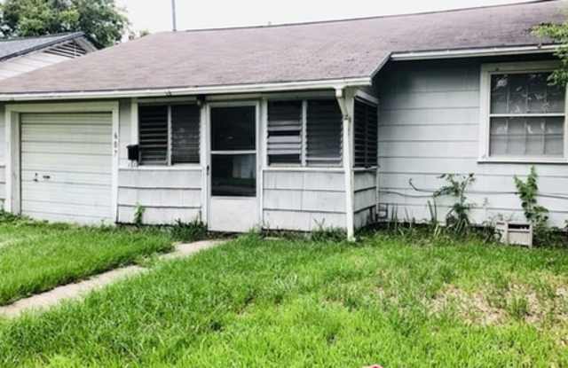 607 Maple Avenue - 607 Maple Street, Pasadena, TX 77506