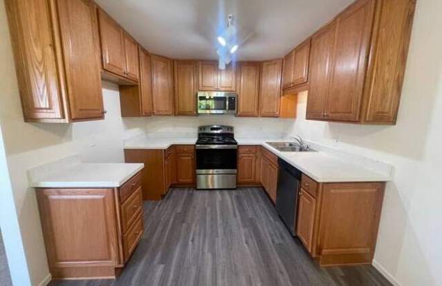 117 W Avenida De Los Arboles photos photos