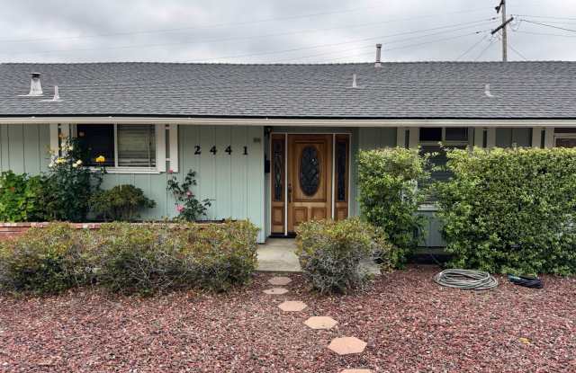 Charming 3-Bedroom in the Heart of SLO - Groups Welcome photos photos