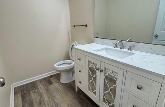 3587 Overcast Road - 3587-26 Gallery 4