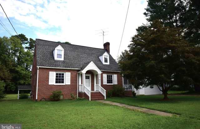 133 MAURY Gallery 1