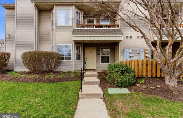 3403 WALTHAM Court Gallery 1