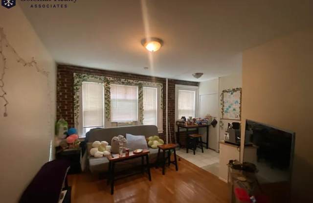 238 Kelton photos photos