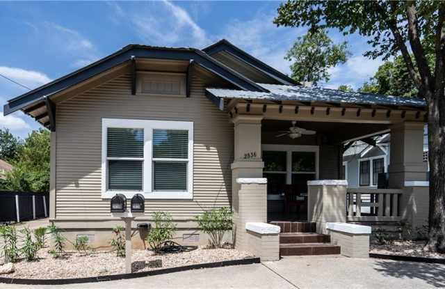 2836 Pearl StreetA + B photos photos