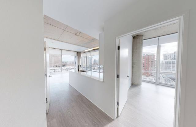 1613 South Wabash Ave. photos photos