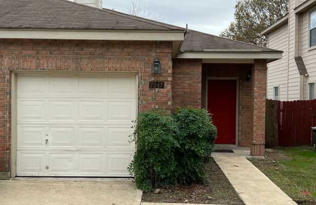 2 Bedroom 2 Bath with Garage photos photos 2 Bedroom 2 Bath with Garage photos photos