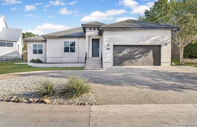 1303 Summerfield Gallery 2