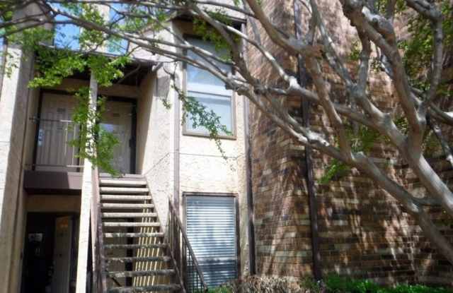 2000 Willoughby Lane #5512 - 2000 Willoughby Lane, Arlington, TX 76011