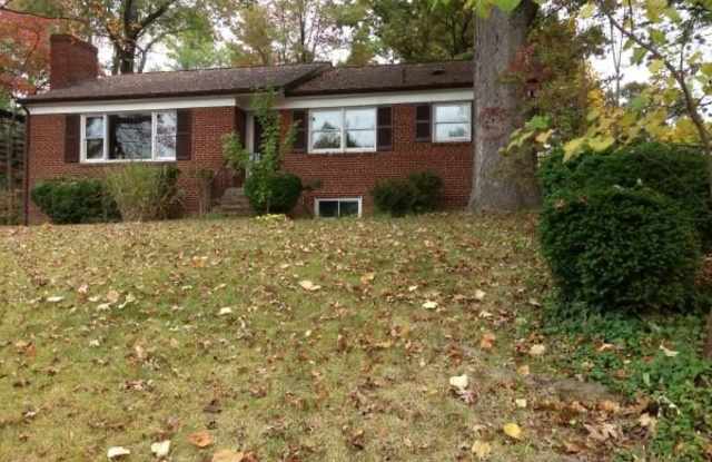 917 N Jacksonville St - 917 North Jacksonville Street, Arlington, VA 22205