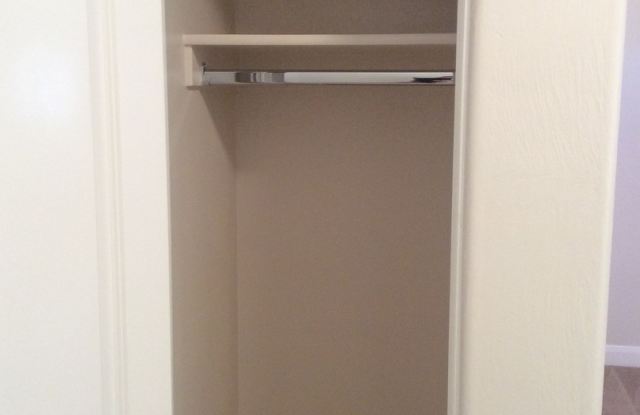 Townhome for rent Gallery 4