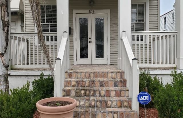 3214 Nashville Ave - 3214 Nashville Avenue, New Orleans, LA 70125