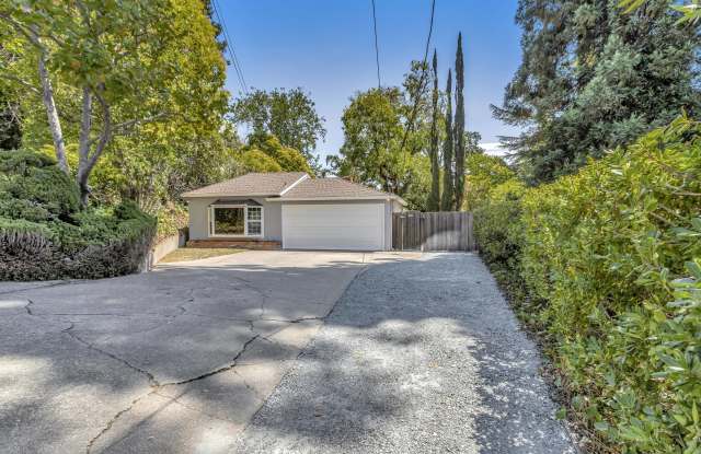 520 Dawkins Drive photos photos