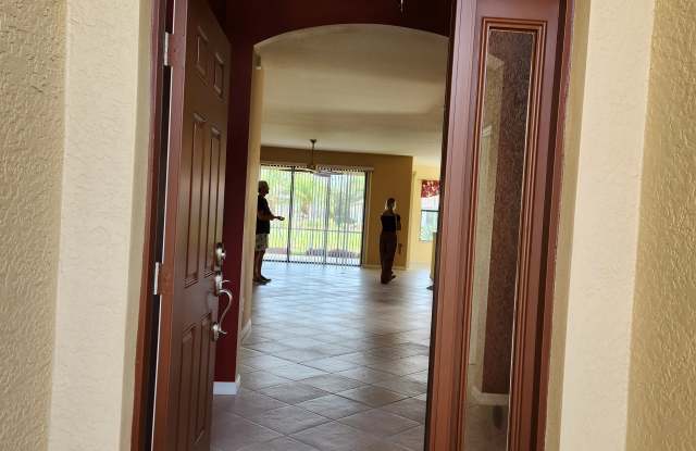 1940 Batello Drive Gallery 3