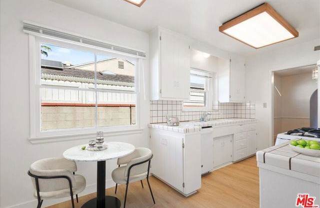 12848 Tiara Street photos photos