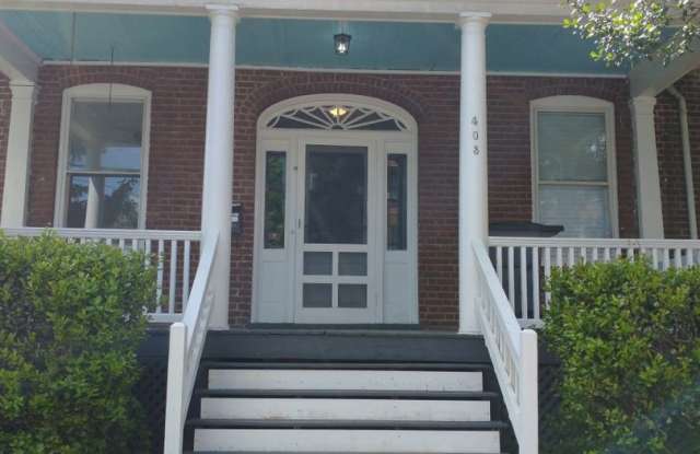 Heart of UVA 403 14th ST NW Student Housing - 403 14th Street Northwest, Charlottesville, VA 22903