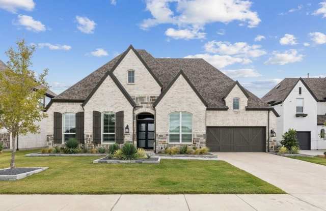 2608 Camden Court photos photos