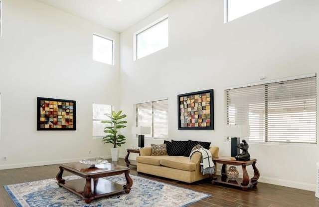 17572 W ANDORA Street Gallery 4