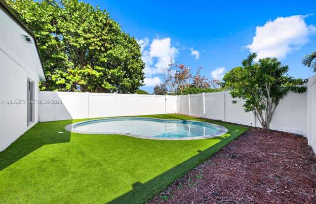 416 NE 29th Street, Wilton Manors, FL 33334 - 2046 photos photos
