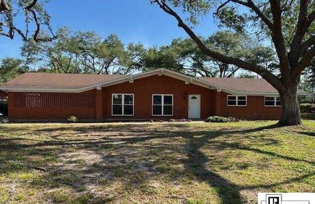 305 RAYMOND DRIVE photos photos