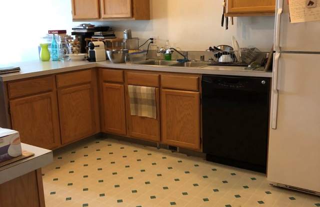 3 Bed/3 Bath Townhome on Military Hill! photos photos