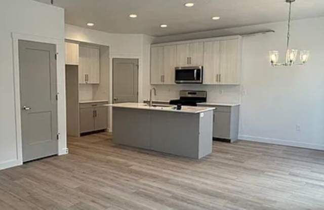 Brand New unit! photos photos