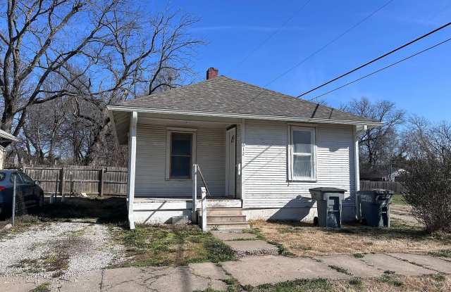 612 E 8th Ave photos photos