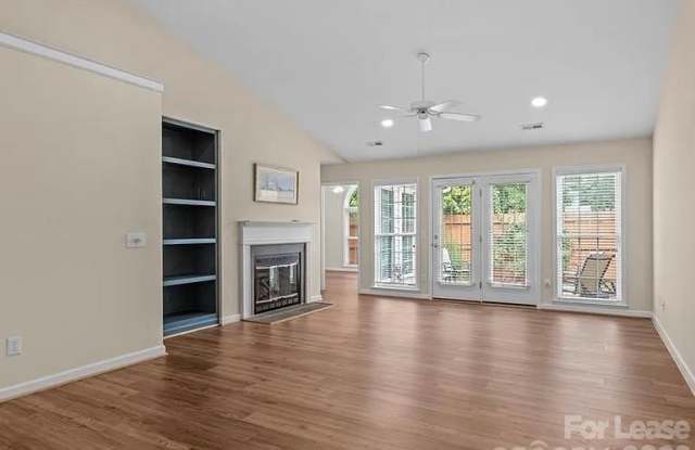 116 Miller Pointe Way Gallery 2