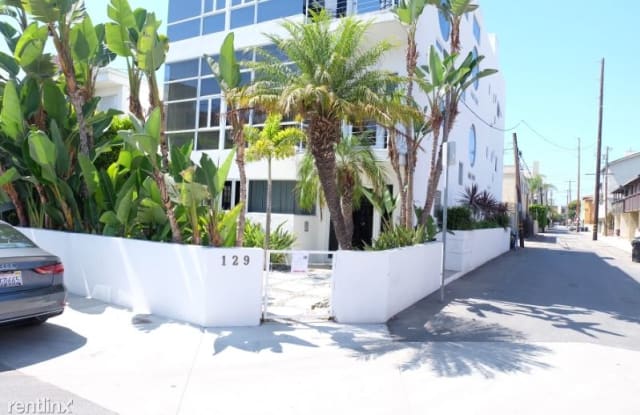 129 Hurricane St. 1 - 129 Hurricane Street, Los Angeles, CA 90292