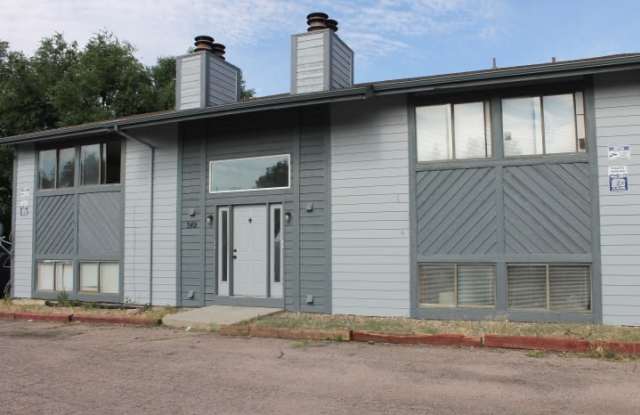 349 Gahart #B, 2 bedroom unit for rent with fireplace and W/D hookups! photos photos