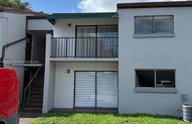 7405 SW 152nd Ave photos photos