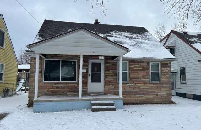 4138 Lafayette Blvd - 4138 Lafayette Boulevard, Lincoln Park, MI 48146