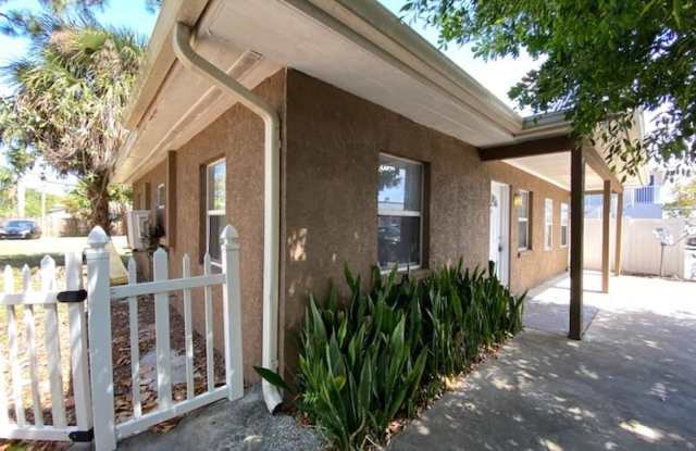 1929 Ricardo AVE Gallery 2