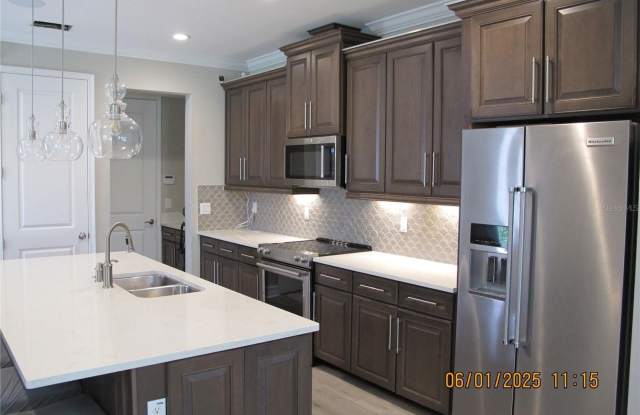 18824 NOBLE CASPIAN Drive Gallery 4