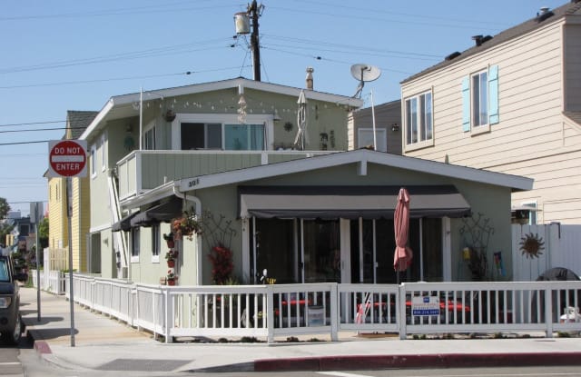 301 32nd Street, B - 301 32nd Street, Newport Beach, CA 92663